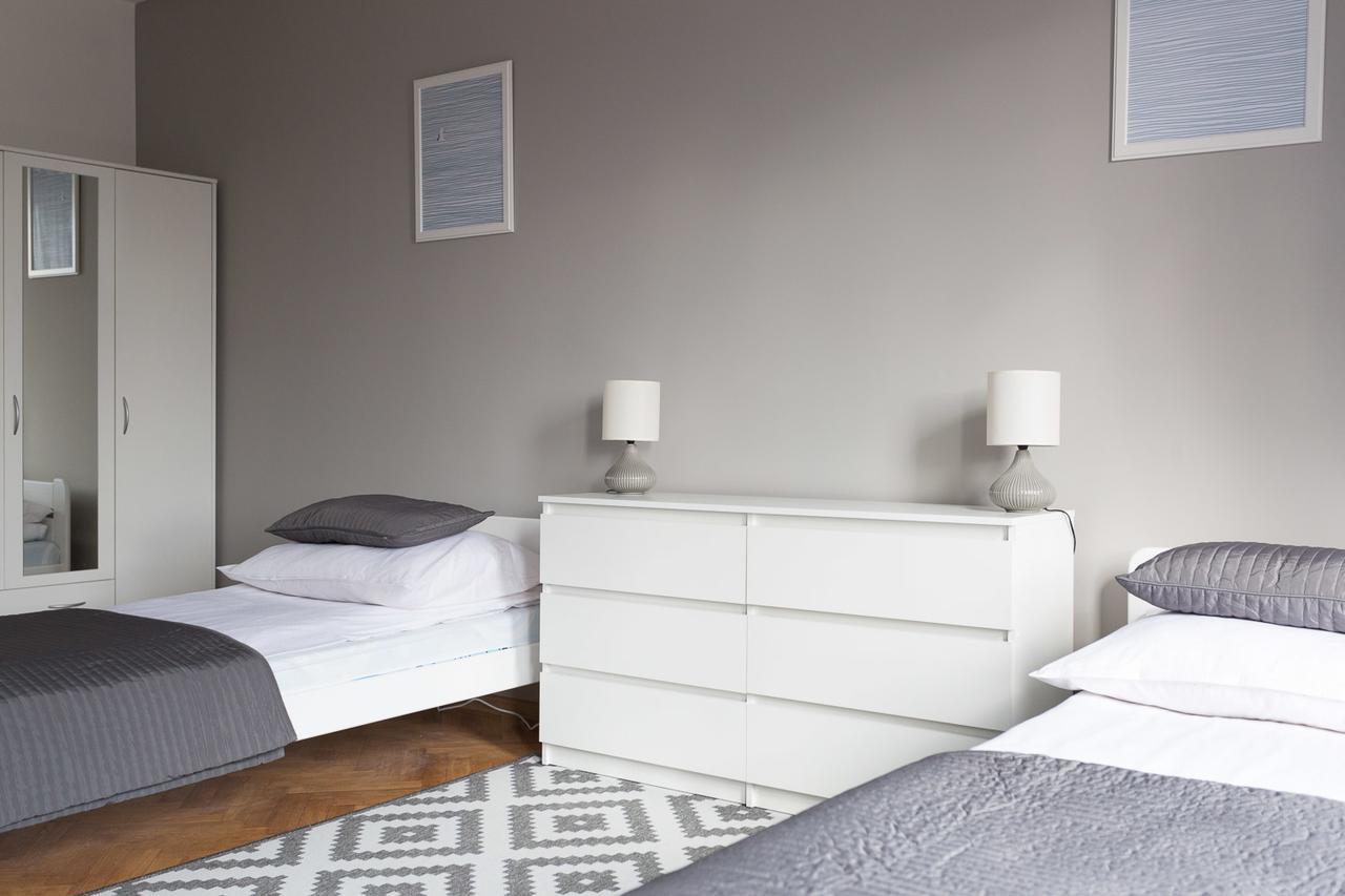 Hostel Zakatek Ulica Grunwaldzka Bielsko-Biala Luaran gambar