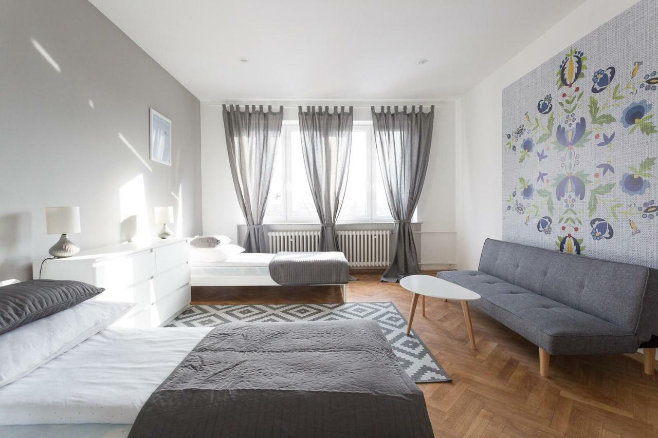 Hostel Zakatek Ulica Grunwaldzka Bielsko-Biala Luaran gambar