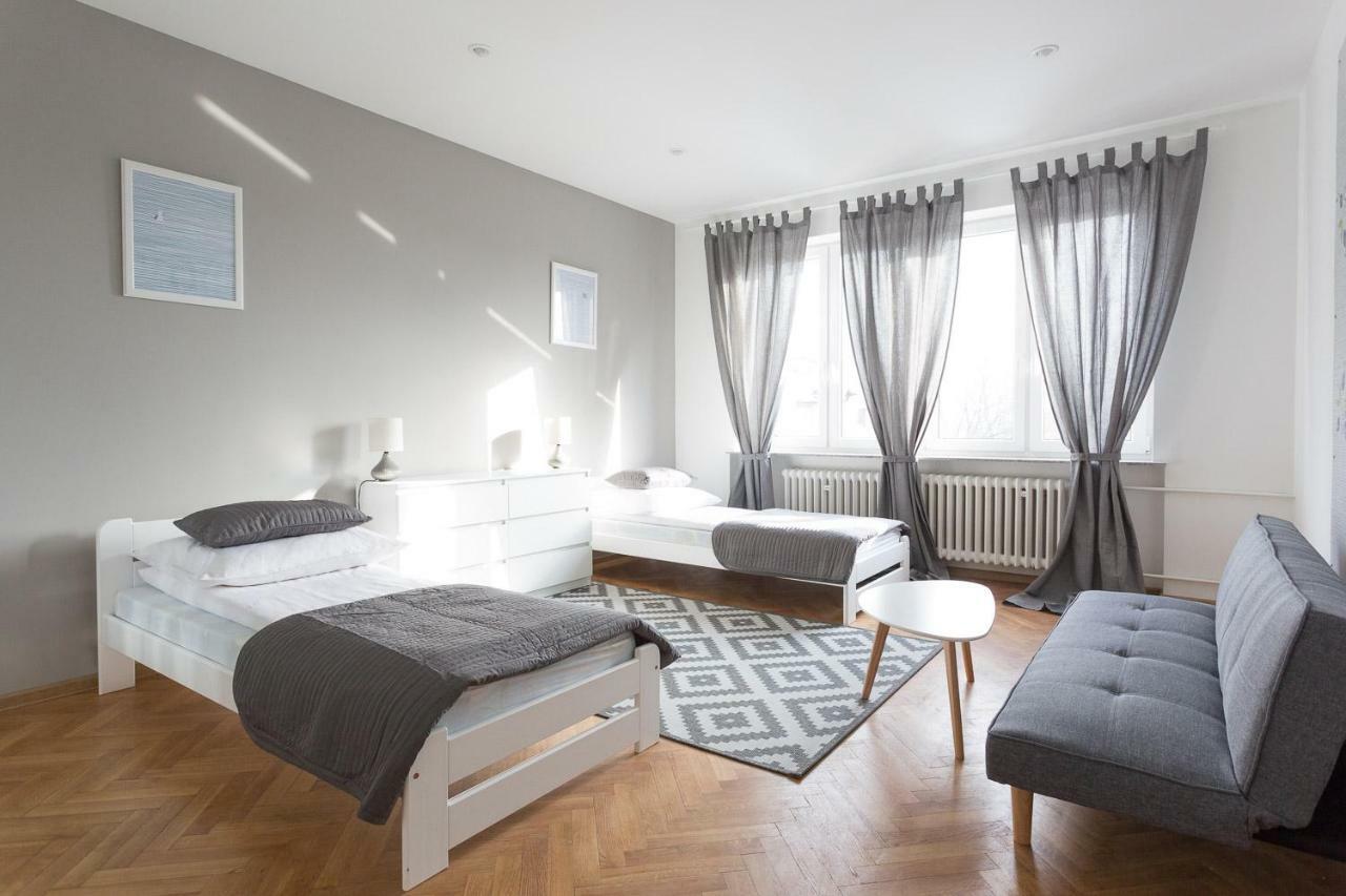 Hostel Zakatek Ulica Grunwaldzka Bielsko-Biala Luaran gambar